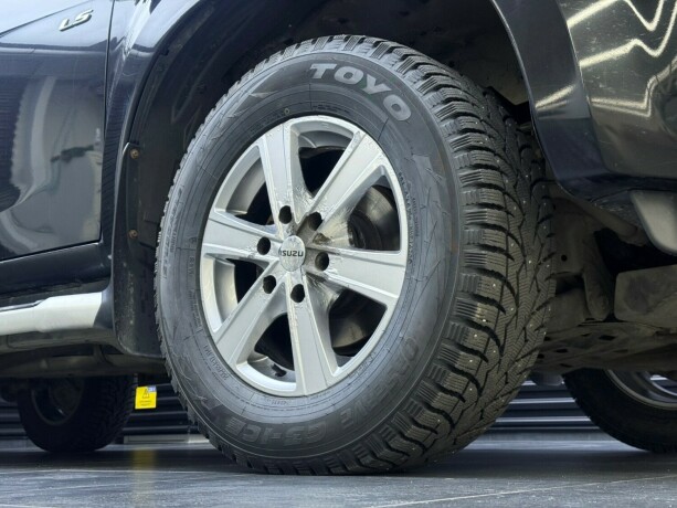 isuzu-d-max-diesel-2013-big-7