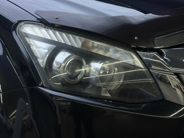 isuzu-d-max-diesel-2013-big-4