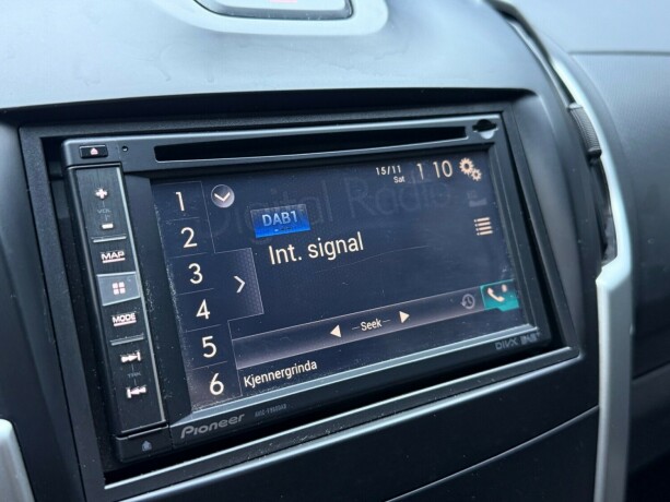 isuzu-d-max-diesel-2013-big-21