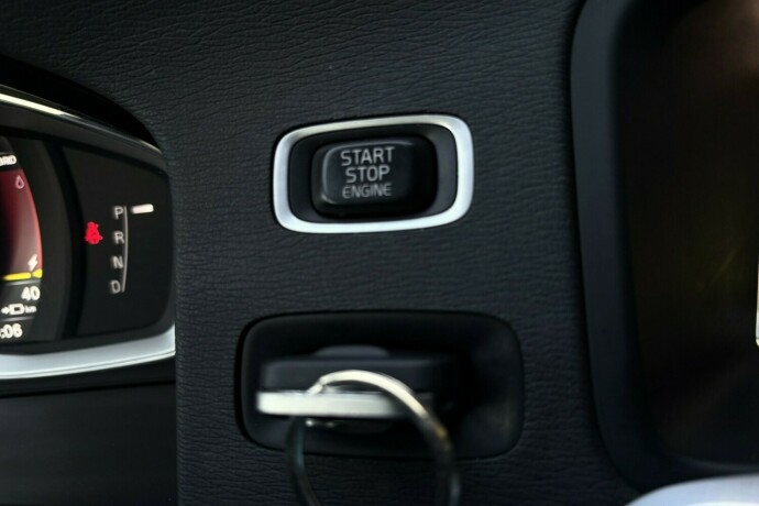 volvo-v60-elektrisitetdiesel-2017-big-19