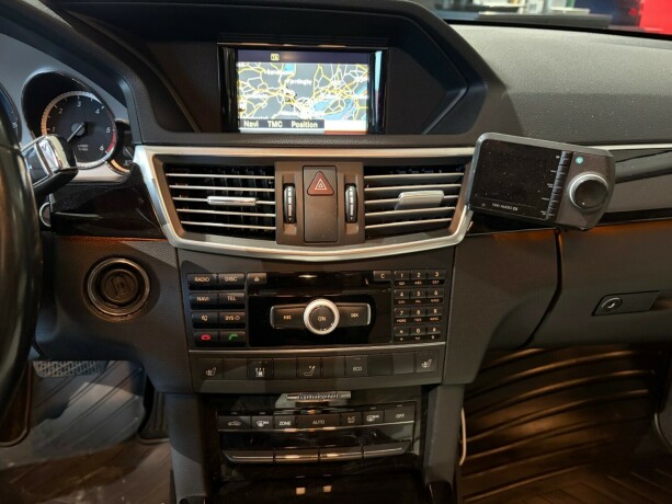 mercedes-benz-e-klasse-diesel-2012-big-19