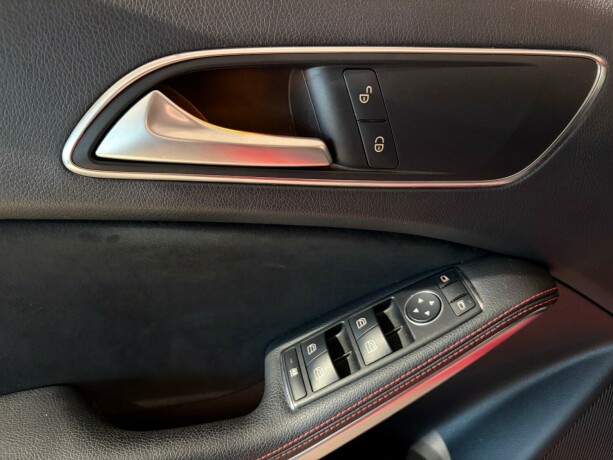 mercedes-benz-a-klasse-bensin-2012-big-25