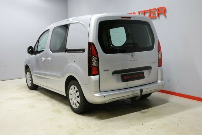 peugeot-partner-diesel-2017-big-4