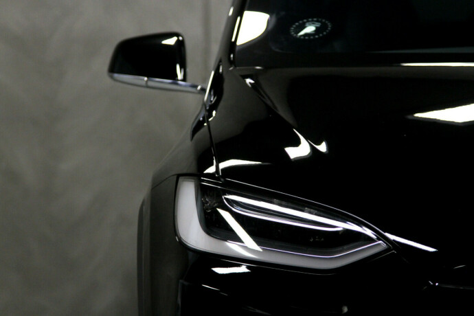 tesla-model-x-elektrisitet-2017-big-17