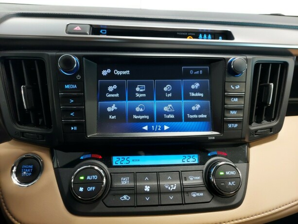 toyota-rav4-bensin-2016-big-37