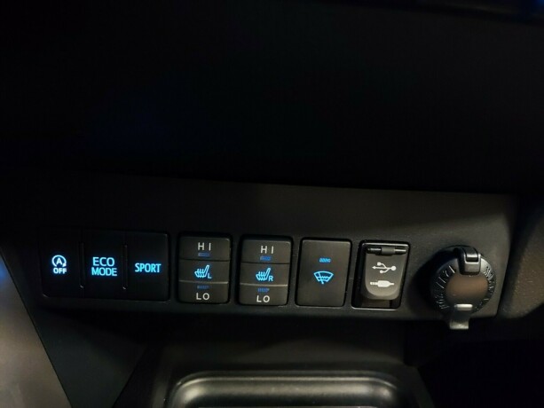 toyota-rav4-bensin-2016-big-32