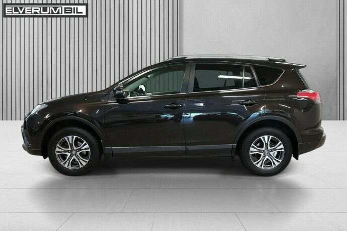 toyota-rav4-bensin-2016-big-3