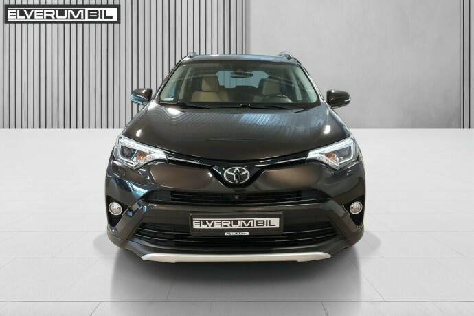 toyota-rav4-bensin-2016-big-15