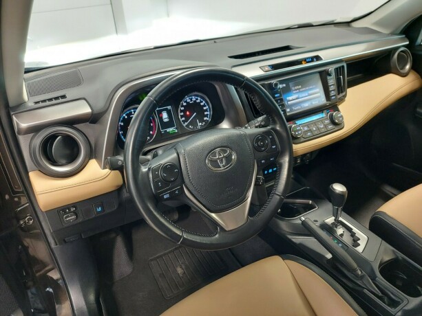 toyota-rav4-bensin-2016-big-19