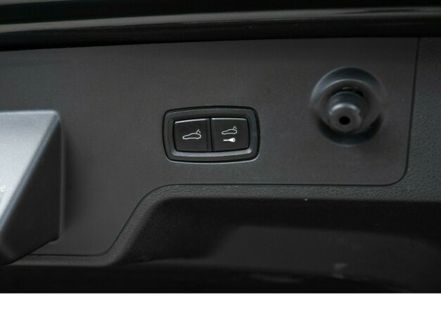 porsche-panamera-elektrisitetbensin-2019-big-34