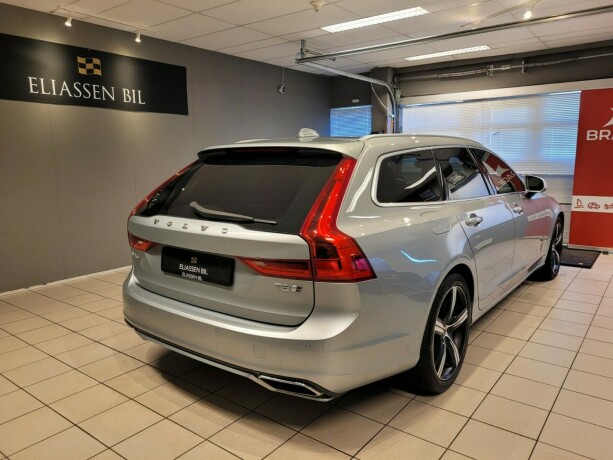 volvo-v90-elektrisitetbensin-2018-big-5