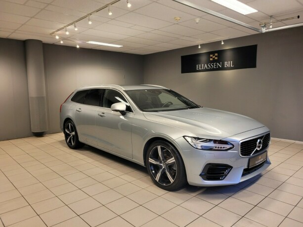 volvo-v90-elektrisitetbensin-2018-big-11