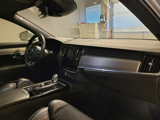 volvo-v90-elektrisitetbensin-2018-big-14