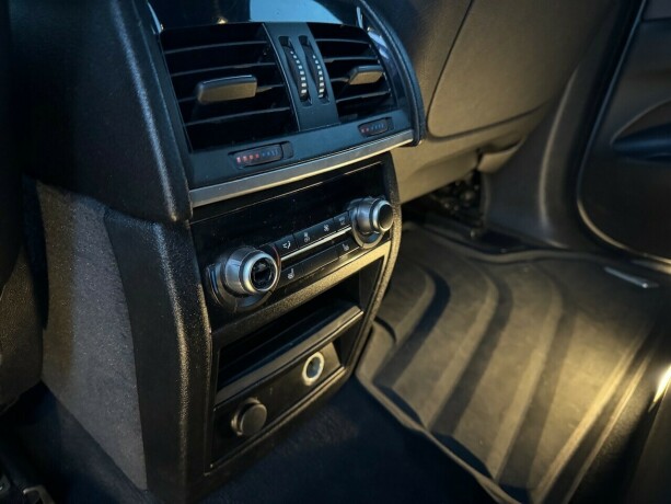 bmw-x5-elektrisitetbensin-2018-big-10