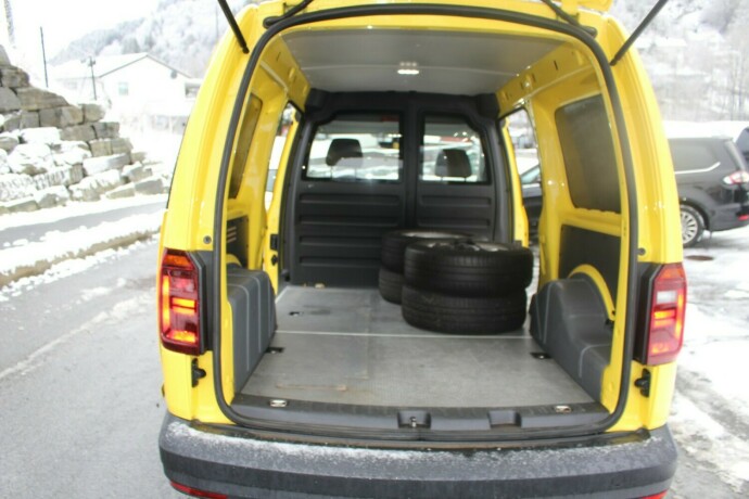 volkswagen-caddy-maxi-diesel-2020-big-4