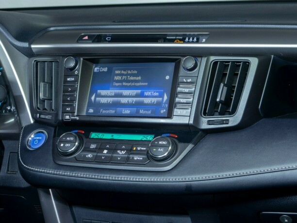 toyota-rav4-elektrisitetbensin-2017-big-19