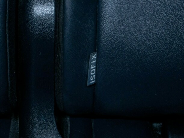 toyota-rav4-elektrisitetbensin-2017-big-50