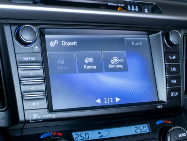 toyota-rav4-elektrisitetbensin-2017-big-41