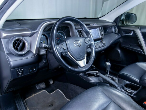 toyota-rav4-elektrisitetbensin-2017-big-52