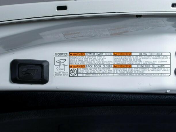 toyota-rav4-elektrisitetbensin-2017-big-12