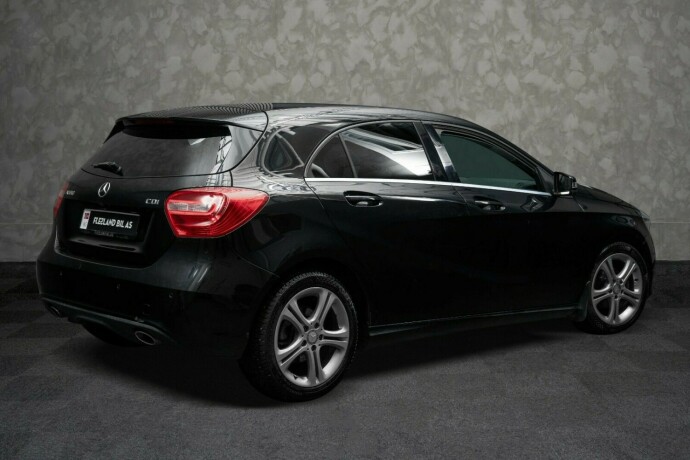 mercedes-benz-a-klasse-diesel-2013-big-10