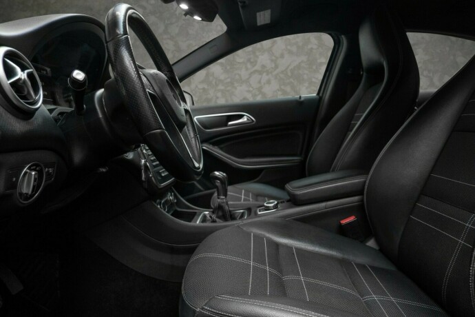 mercedes-benz-a-klasse-diesel-2013-big-21