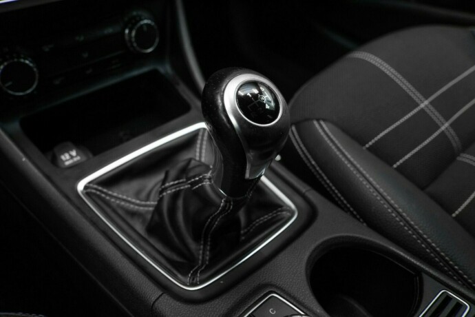 mercedes-benz-a-klasse-diesel-2013-big-18