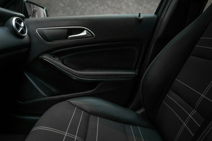 mercedes-benz-a-klasse-diesel-2013-big-17