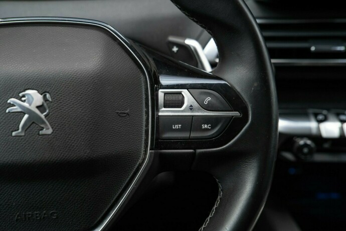 peugeot-5008-diesel-2021-big-15