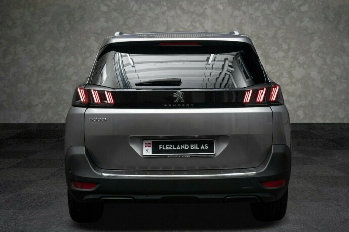 peugeot-5008-diesel-2021-big-9