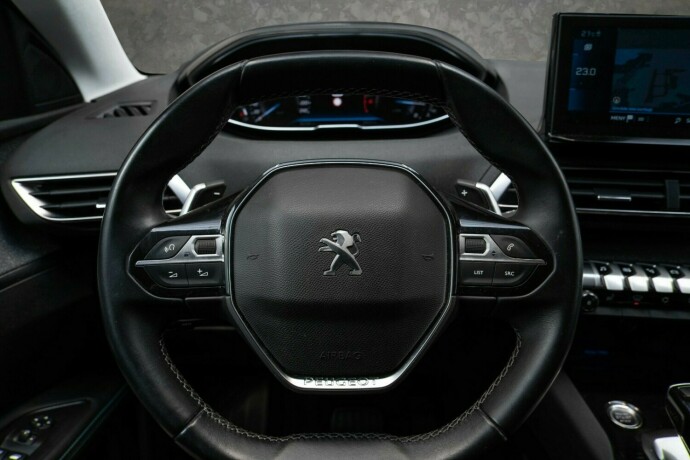 peugeot-5008-diesel-2021-big-13