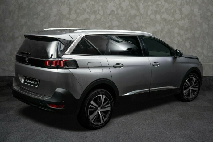 peugeot-5008-diesel-2021-big-11