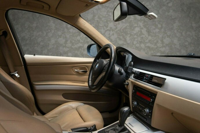 bmw-3-serie-bensin-2008-big-26