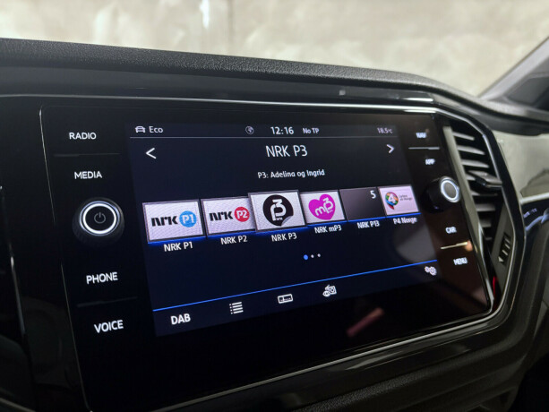 volkswagen-t-roc-bensin-2019-big-7