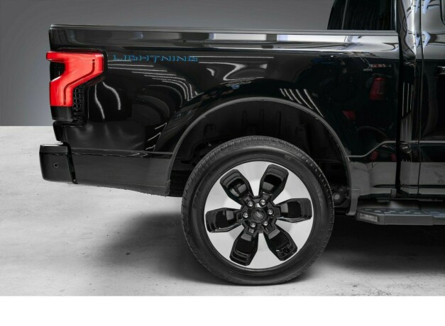 ford-f-serie-elektrisitet-2023-big-12