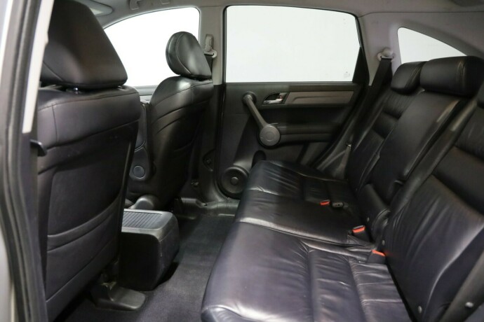 honda-cr-v-bensin-2009-big-12