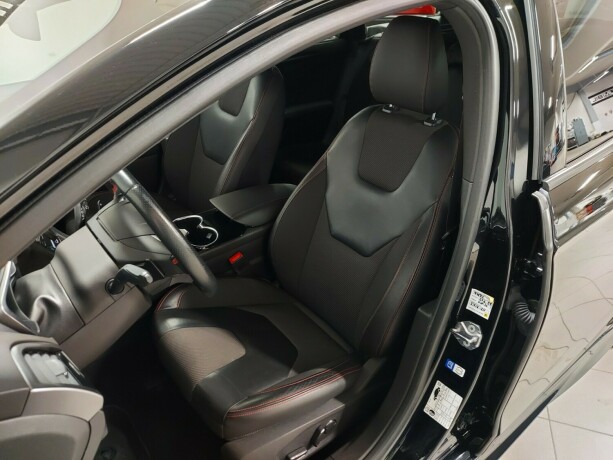 ford-mondeo-diesel-2018-big-18