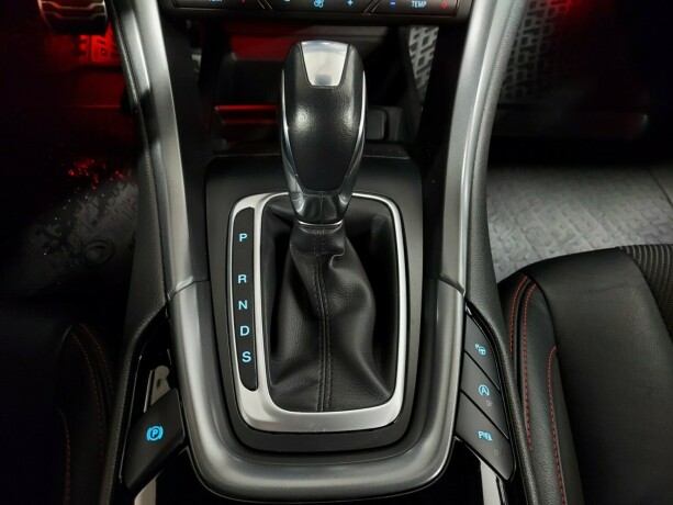 ford-mondeo-diesel-2018-big-36