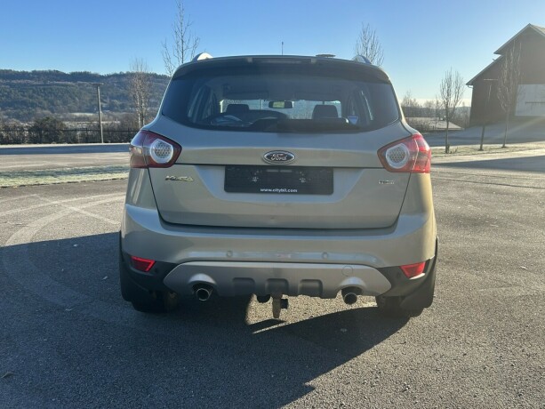 ford-kuga-diesel-2010-big-5