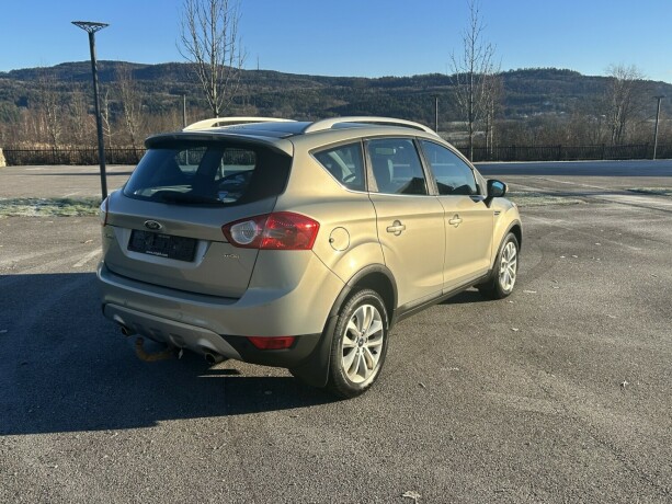 ford-kuga-diesel-2010-big-6