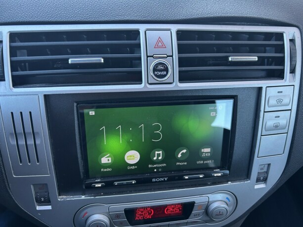 ford-kuga-diesel-2010-big-21