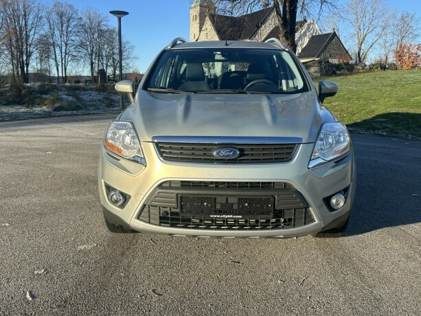 ford-kuga-diesel-2010-big-1