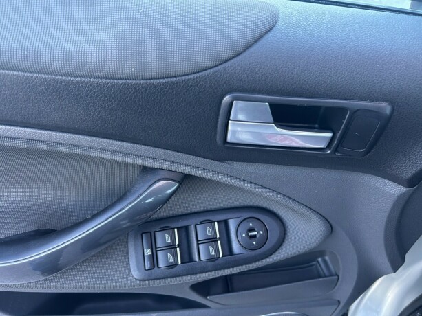 ford-kuga-diesel-2010-big-12