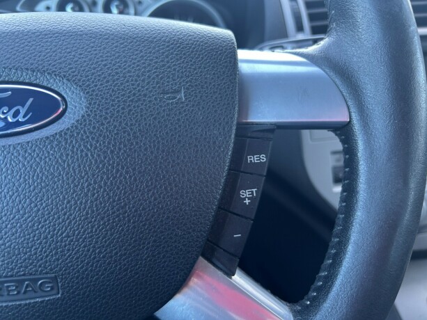 ford-kuga-diesel-2010-big-17