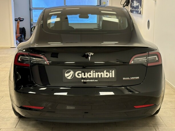 tesla-model-3-elektrisitet-2021-big-4