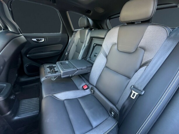 volvo-xc-60-elektrisitetbensin-2021-big-15