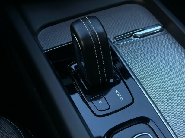 volvo-xc-60-elektrisitetbensin-2021-big-22