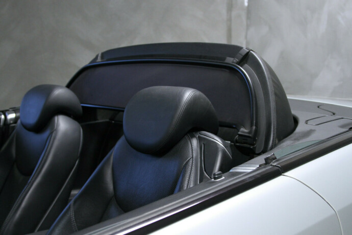 mercedes-benz-sl-bensin-2002-big-17