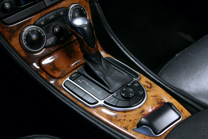 mercedes-benz-sl-bensin-2002-big-11