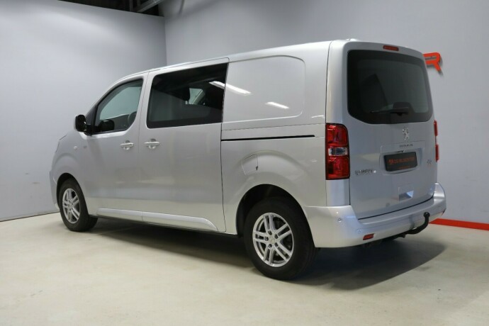 peugeot-expert-diesel-2017-big-3